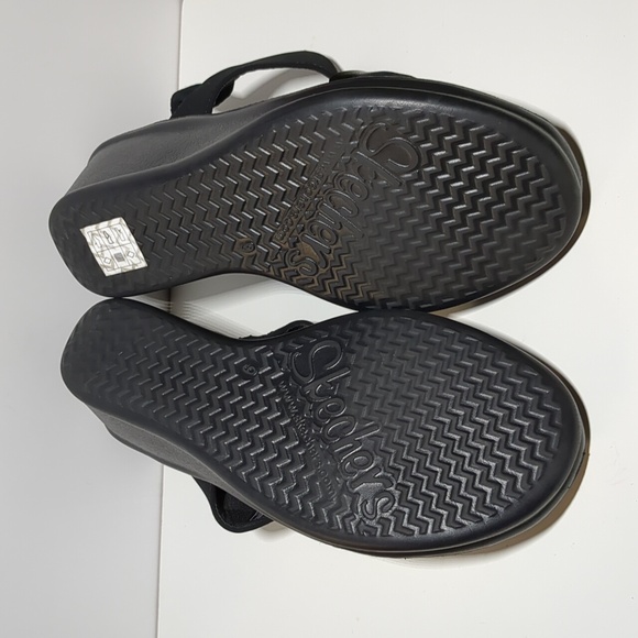Skechers Black Sparkly Wedge Sandals - Picture 8 of 13